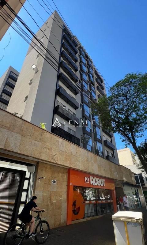 Apartamento para alugar em Maringá, Zona 07, com 3 quartos, com 106.4 m²