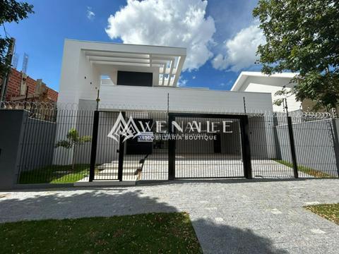 Sobrado à venda em Maringá, Jardim Iguaçu, com 3 suítes, com 360 m²