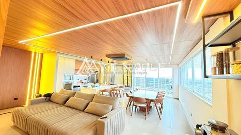 Apartamento Duplex à venda em Maringá, Parque Industrial, com 4 quartos, com 192.08 m²